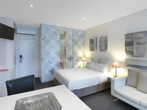 Oaks Melbourne On Collins Suites - Accommodation Broome 9
