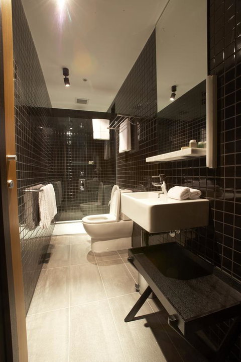 Middle Park Hotel - Accommodation Broome 12