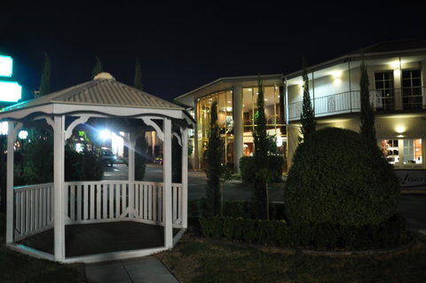 Quality Hotel Melbourne Airport - Accommodation Broome 12