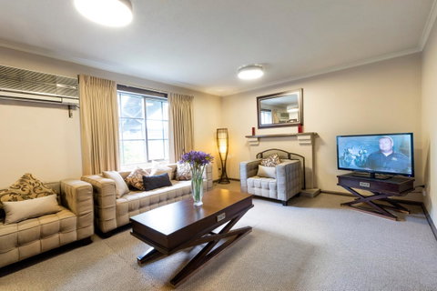 Eltham Gateway Hotel & Conference Centre - Accommodation Broome 35