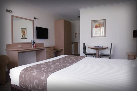 Eltham Gateway Hotel & Conference Centre - Accommodation Broome 1