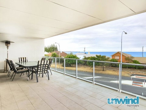 The Block Views Apartments Victor Harbor - Accommodation Broome 1