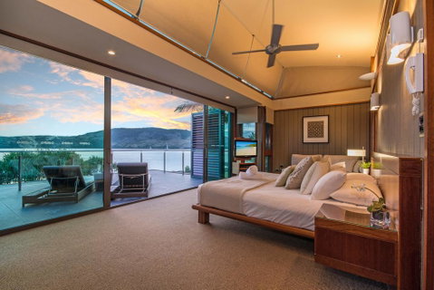 The Blue Marlin Yacht Club Villa 6 On Hamilton Island - Accommodation Broome 1