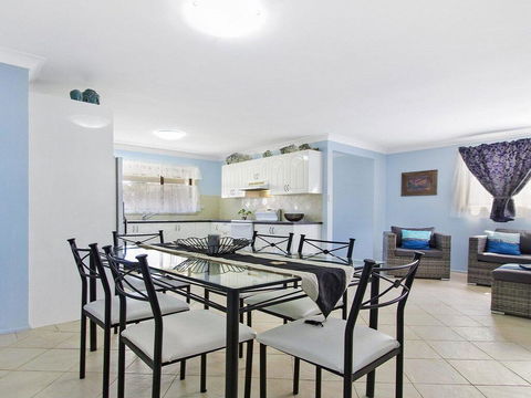The Burra Break - 3 Minute Walk To Beach Access - Accommodation Broome 3