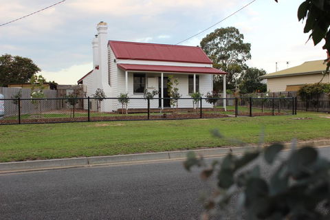 The Cottage - Accommodation Broome 0
