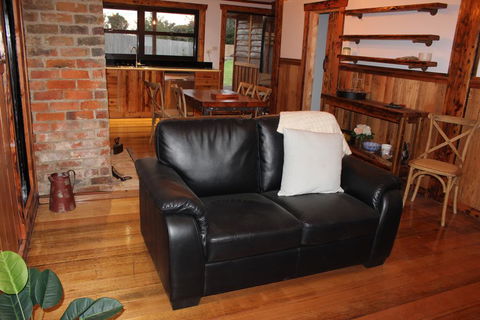 The Cottage - Accommodation Broome 2