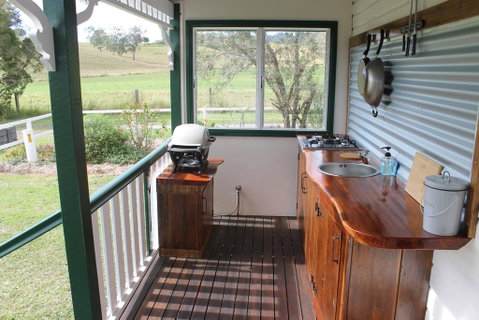 The Dollhouse Cottage - Accommodation Broome 3