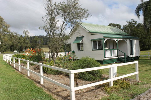 The Dollhouse Cottage - Accommodation Broome 1