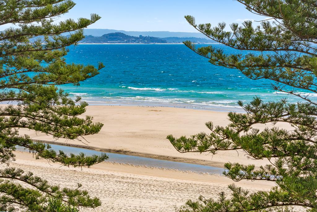 Kirra QLD Accommodation Broome