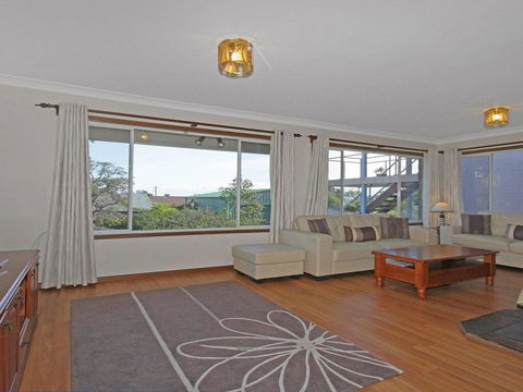 The Heights - Home Style Comforts - Accommodation Broome 2