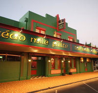 The Irish Village - Accommodation Broome