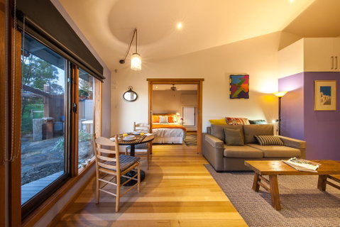 The Linden Bed And Breakfast - Accommodation Broome 0
