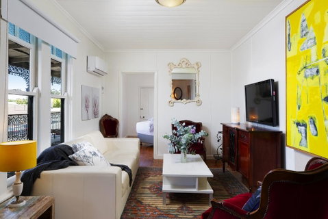 The Mayfair - Accommodation Broome 0