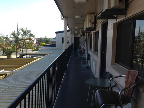 The Metropolitan Hotel - Accommodation Broome 2