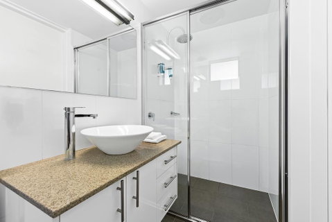 The Mid Pacific - Accommodation Broome 3