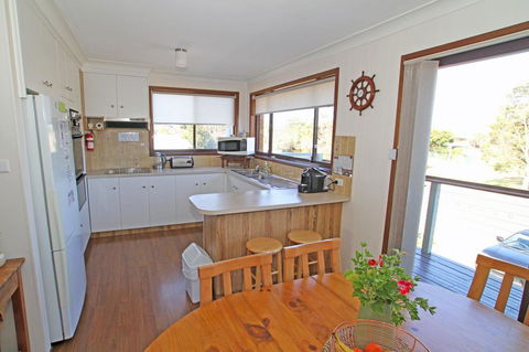 The Oasis On Jacobs Drive - Accommodation Broome 1