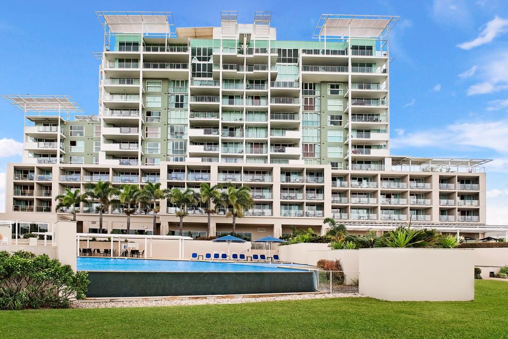 Caloundra QLD Accommodation Broome
