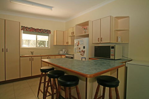 The Surf Way Cottage - Berrara - Accommodation Broome 3