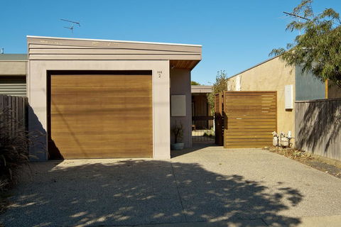 The Terrace Grove - Accommodation Broome 2