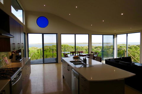 The Wave Oasis SC B&B - Accommodation Broome 2