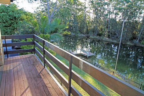 Thora Street Waterfront - Accommodation Broome 3