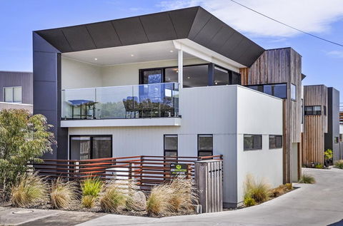 Thunder Point - Accommodation Broome 1