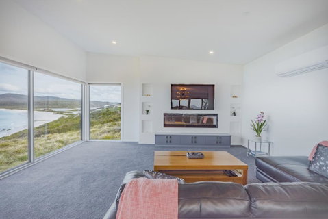 Tranquility Bay Of Fires - Accommodation Broome 3