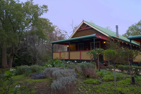 Trawool Cottages And Farmstay - Accommodation Broome 2