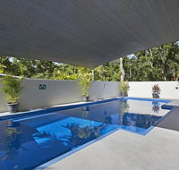 Tropical private holiday house with pool - Accommodation Broome