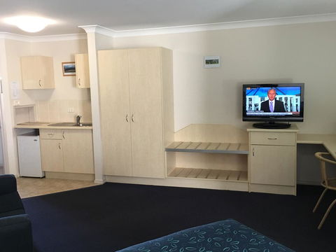 Tuckerbox Motor Inn - Accommodation Broome 2