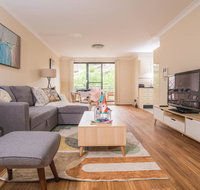 True Comfort 3bed2bath APT near Ashfield Station - Accommodation Broome