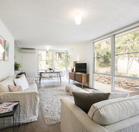 Twiggy  Anglesea - Accommodation Broome