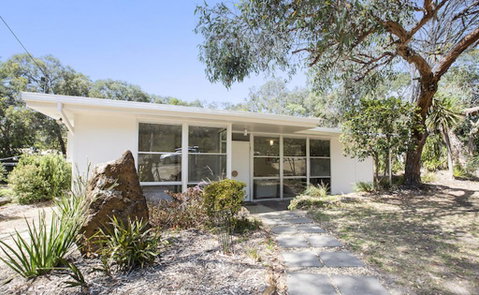 Twiggy @ Anglesea - Accommodation Broome 1