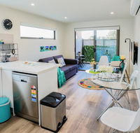 U101 Brunswick Living Brand New Deluxe Balcony Apartment close to Airport and CBD - Accommodation Broome