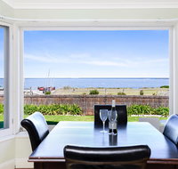 Victor Harbor Beachfront Bliss  WiFi - Accommodation Broome