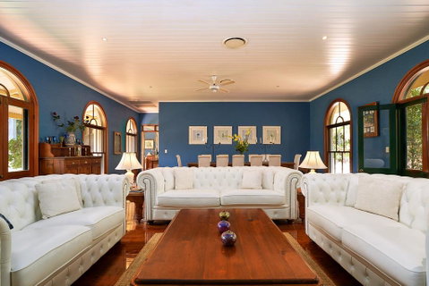 Victoria's At Ewingsdale - Accommodation Broome 2