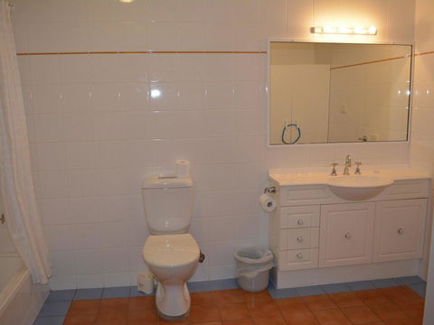 Villa 125 'Horizons' 5 Horizons Drive - Accommodation Broome 3