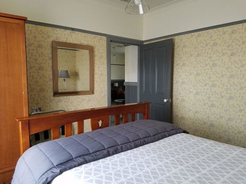 Wagga Wagga Country Cottages - Accommodation Broome 1