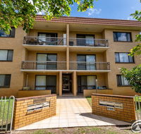 Walk to Surf Beach Club and Shops - Sands Court Boyd St Woorim - Accommodation Broome