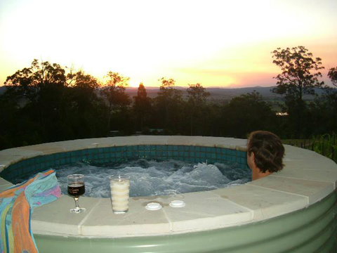 Wallaby Ridge Retreat - Accommodation Broome 0