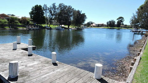 Waterfront Getaway In Sussex - Accommodation Broome 0