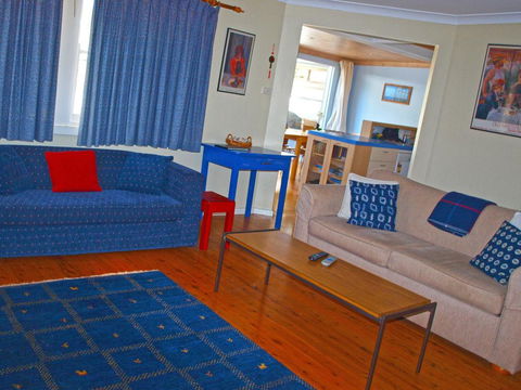 Waterfront Heaven @ Callala Bay - Accommodation Broome 1