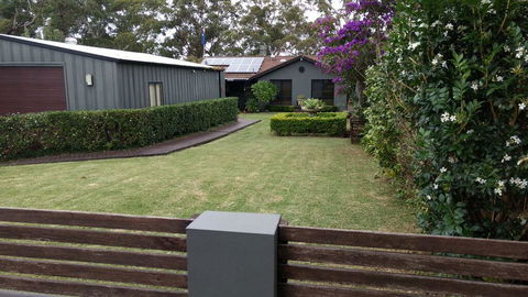 Waterfront Jervis Bay Escape Cooinda - Accommodation Broome 1