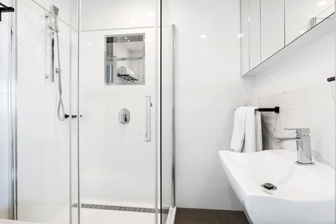 The Hamptons Apartments - Port Melbourne - Accommodation Broome 37