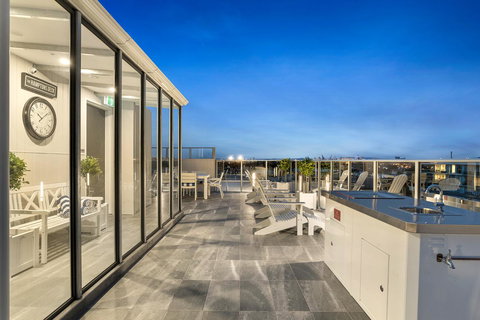 The Hamptons Apartments - Port Melbourne - Accommodation Broome 18