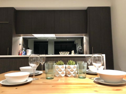 CBD Spacious 3 Bedrooms-Breathtaking View Gym Pool - Accommodation Broome 37