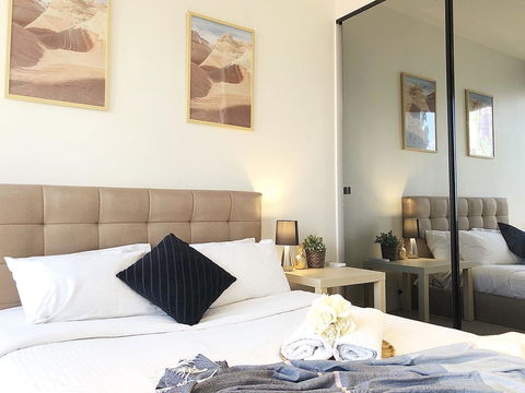 CBD Spacious 3 Bedrooms-Breathtaking View Gym Pool - Accommodation Broome 2