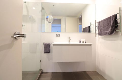 Majorca Magic On Flinders Lane - Rejuvenate Stays - Accommodation Broome 16