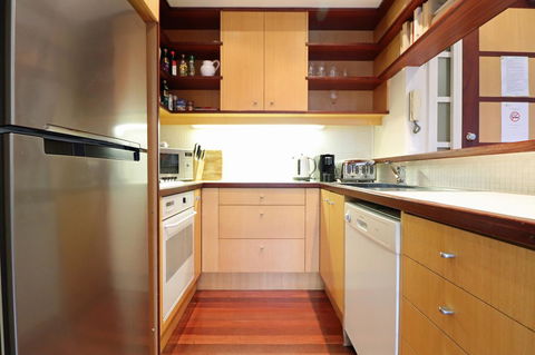 Majorca Magic On Flinders Lane - Rejuvenate Stays - Accommodation Broome 10