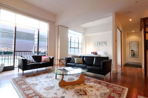 Majorca Magic On Flinders Lane - Rejuvenate Stays - Accommodation Broome 7